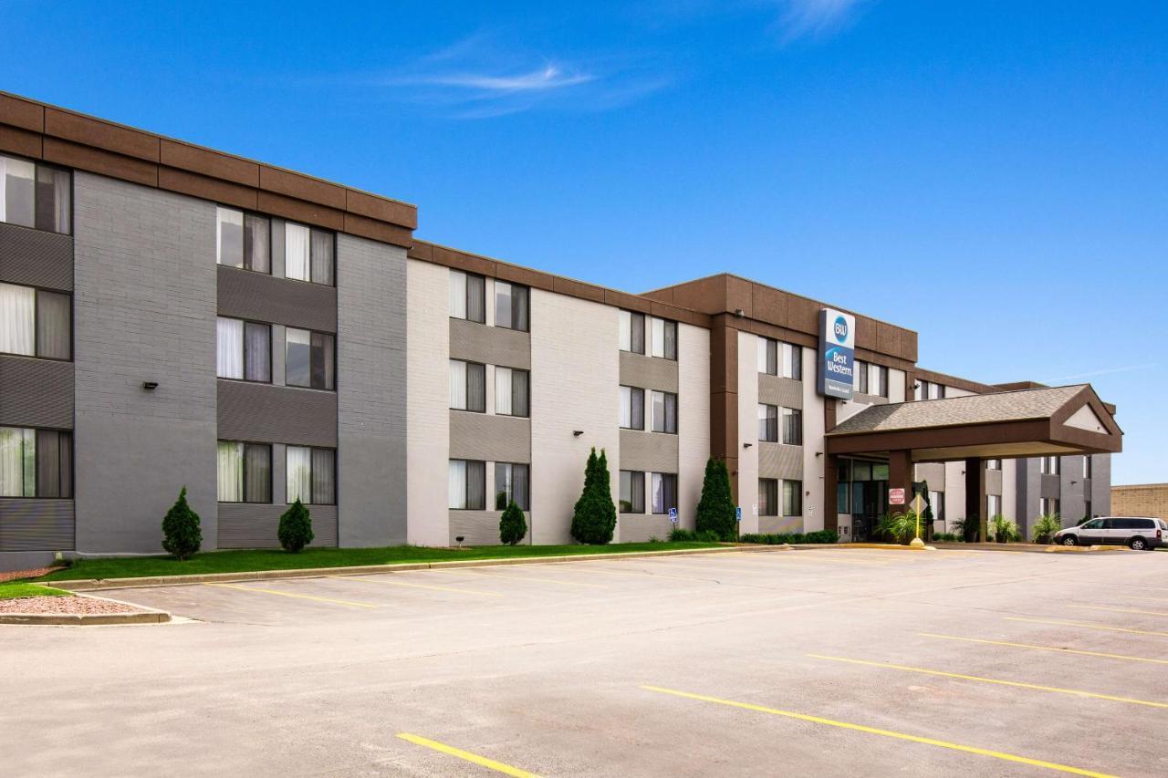 Best Western Waukesha Grand Pewaukee Exteriér fotografie