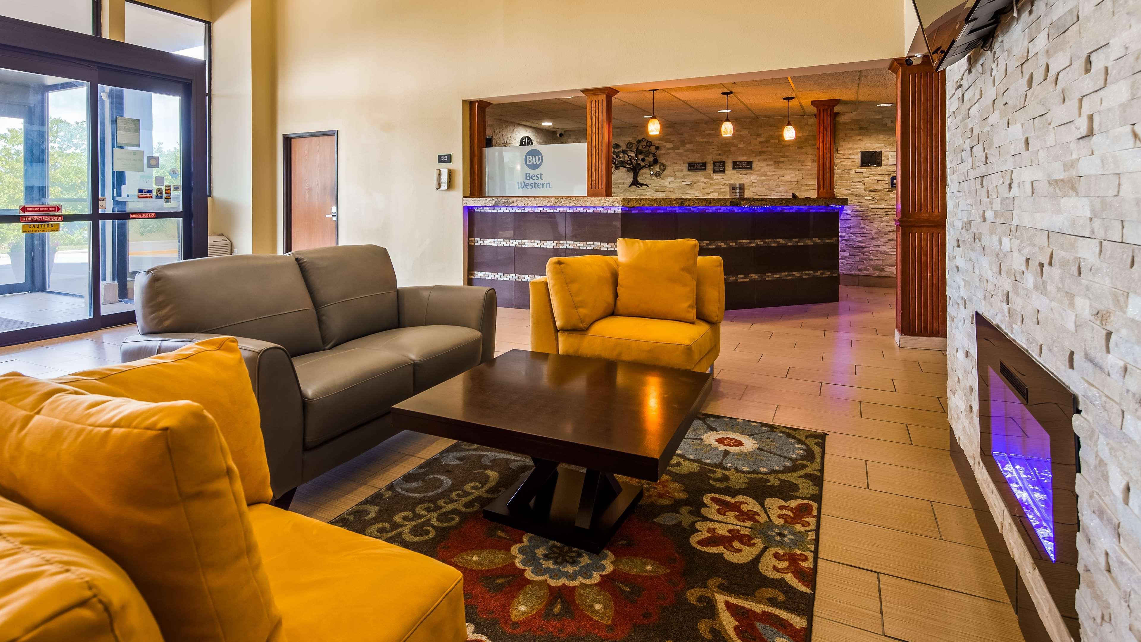 Best Western Waukesha Grand Pewaukee Exteriér fotografie