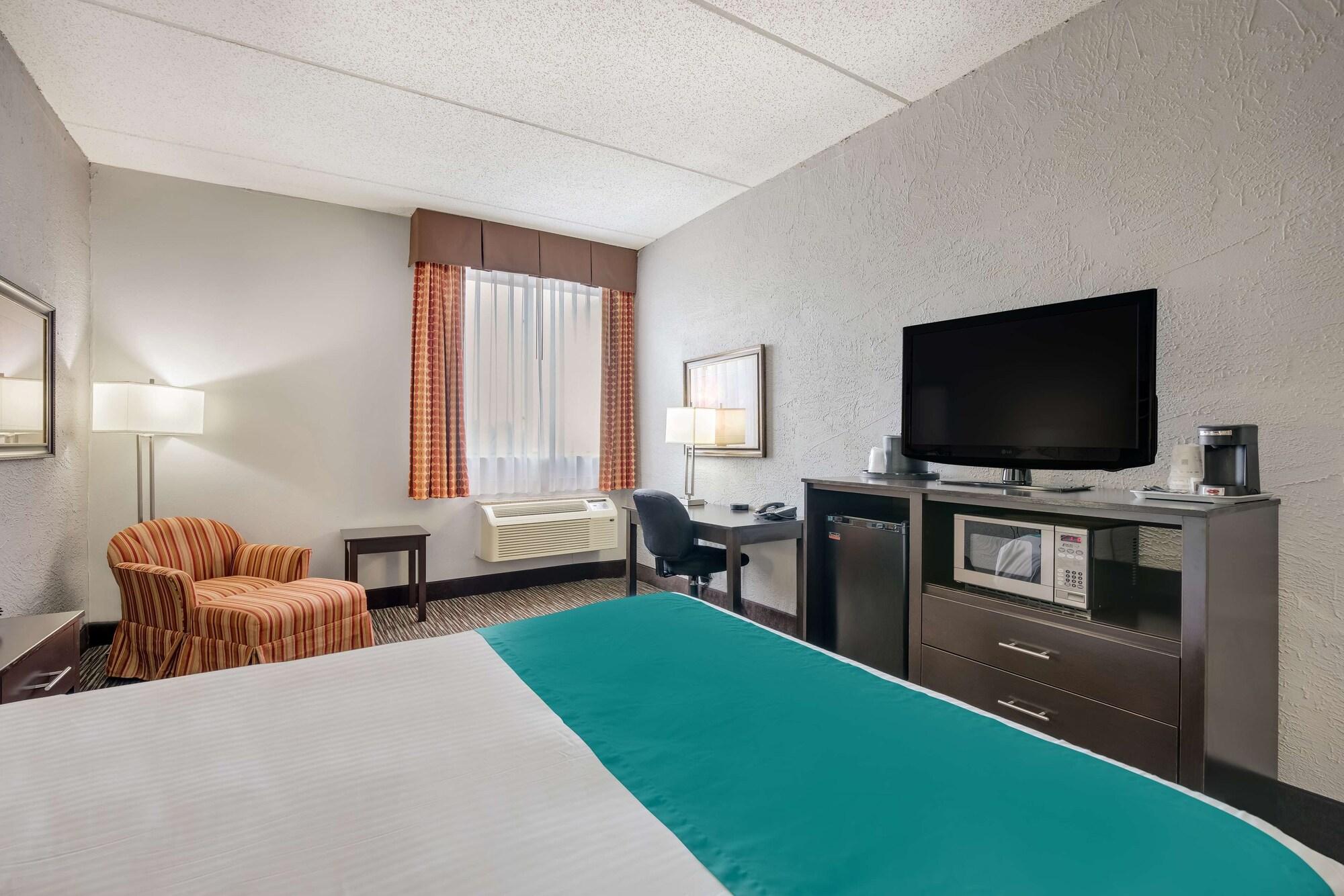 Best Western Waukesha Grand Pewaukee Exteriér fotografie